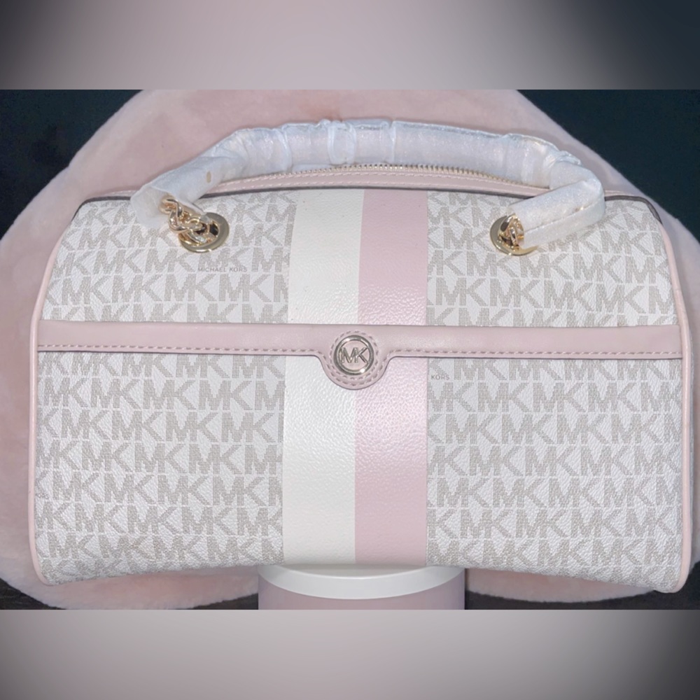 Michael Kors soft pink medium duffel bag